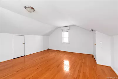 70-15 Manse Street, Forest Hills, NY 11375 - Photo 14