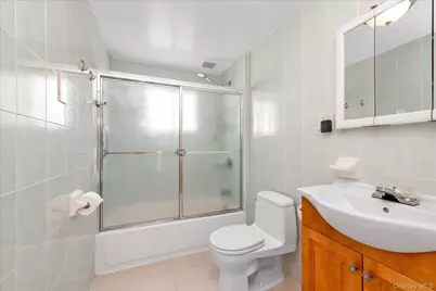 70-15 Manse Street, Forest Hills, NY 11375 - Photo 10