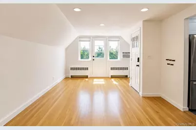 545 E Park Avenue, Long Beach, NY 11561 - Photo 6