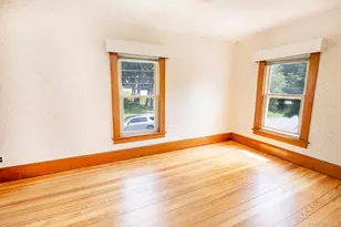 7 Maple Ave, Millbrook, NY 12545 - Photo 12
