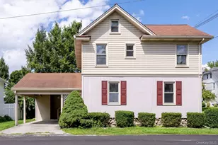 7 Maple Ave, Millbrook, NY 12545 - Photo 6