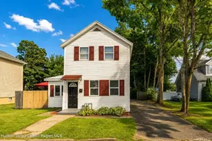 56 Emerick St, Kingston, NY 12401 - Photo 2