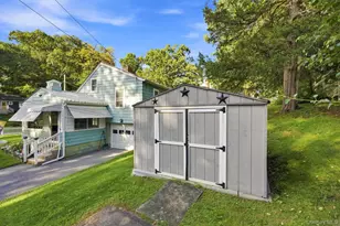 10 Birchwood Terrace, Poughkeepsie, NY 12601 - Photo 4