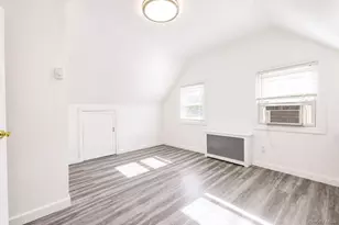 31 Sunrise Ln, Levittown, NY 11756 - Photo 16
