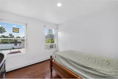 139 Smith Street, Amityville, NY 11701 - Photo 16