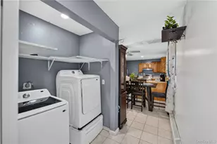 139 Smith St, Amityville, NY 11701 - Photo 12