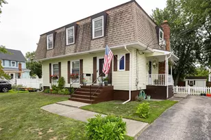 91 Maple St, Beacon, NY 12508 - Photo 2