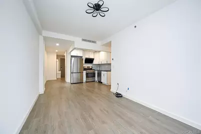 144-27 Sanford Avenue #5K, Flushing, NY 11355 - Photo 6