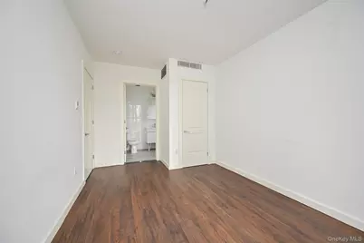 144-27 Sanford Avenue #5K, Flushing, NY 11355 - Photo 10