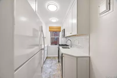 821 Bronx River Road #4D, Bronxville, NY 10708 - Photo 12