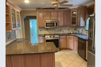 11 Frankel Road, Massapequa, NY 11758 - Photo 4