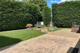 11 Frankel Rd, Massapequa, NY 11758 - Photo 14