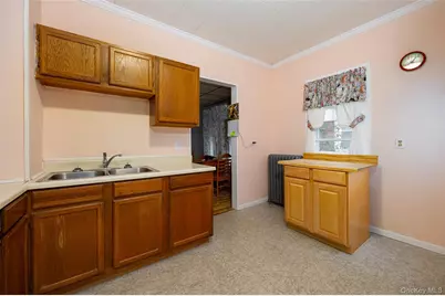 42 Oak Street, Beacon, NY 12508 - Photo 10