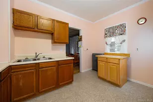 42 Oak St, Beacon, NY 12508 - Photo 10
