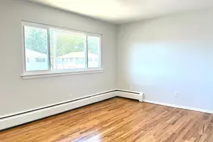 65 Florida Ave, Island Park, NY 11558 - Photo 8
