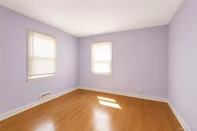 3895 Amboy Road, New York, NY 10308 - Photo 14