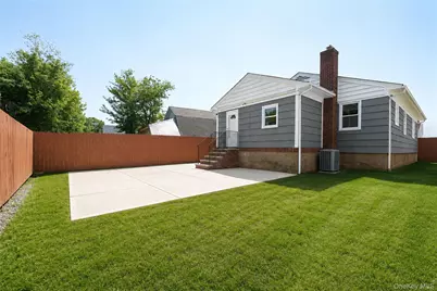 3895 Amboy Road, New York, NY 10308 - Photo 4