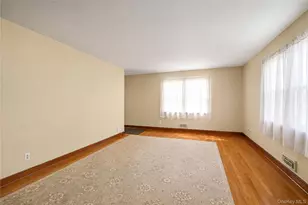 3895 Amboy Rd, New York, NY 10308 - Photo 8
