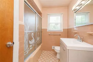 3895 Amboy Rd, New York, NY 10308 - Photo 16