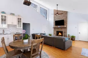 12 Flax Pond Woods Rd, East Setauket, NY 11733 - Photo 10
