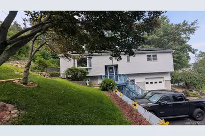 21 Kleitz Avenue, Highland Falls, NY 10928 - Photo 2