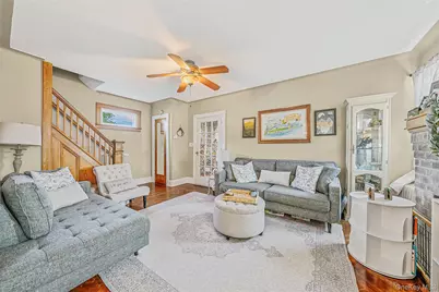 750 Howard Avenue, Copiague, NY 11726 - Photo 8