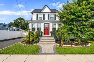750 Howard Ave, Copiague, NY 11726 - Photo 2