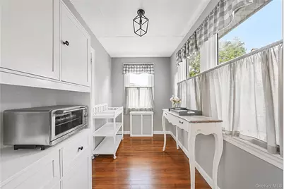 750 Howard Avenue, Copiague, NY 11726 - Photo 14
