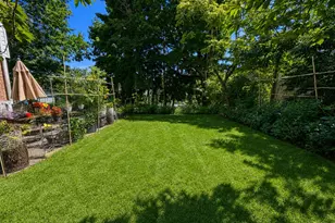 286 Eastchester Rd, New Rochelle, NY 10801 - Photo 18