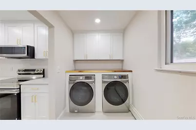 32 & 34 Oakwood Road, Huntington, NY 11743 - Photo 26
