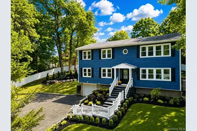 32 & 34 Oakwood Road, Huntington, NY 11743 - Photo 2