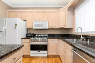 3 Arielle Ct, Hauppauge, NY 11749 - Photo 20