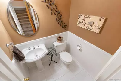 3 Arielle Court, Hauppauge, NY 11749 - Photo 8