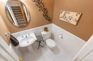3 Arielle Ct, Hauppauge, NY 11749 - Photo 8