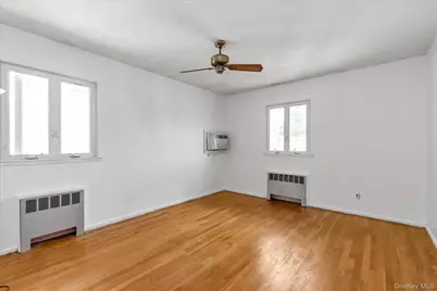 2760 Bellmore Avenue, Bellmore, NY 11710 - Photo 14