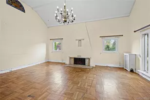 319 Frankel Blvd, Merrick, NY 11566 - Photo 4