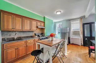 61-44 Eliot Ave, Middle Village, NY 11379 - Photo 14