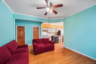 61-44 Eliot Ave, Middle Village, NY 11379 - Photo 20