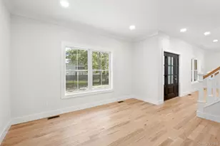 557 Canal Rd, Mount Sinai, NY 11766 - Photo 8