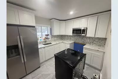 1132 Udall Road, Bay Shore, NY 11706 - Photo 8