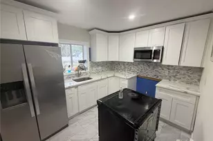 1132 Udall Rd, Bay Shore, NY 11706 - Photo 8