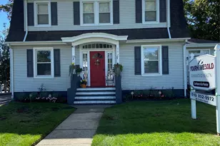 102 Conklin St, Farmingdale, NY 11735 - Photo 2