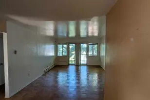 513 Woodland Hills Rd, White Plains, NY 10603 - Photo 4