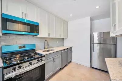 220-44 73rd Avenue #26A1, Oakland Gardens, NY 11364 - Photo 8