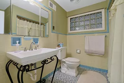 130 Apple Lane Drive, Middletown, NY 10940 - Photo 16
