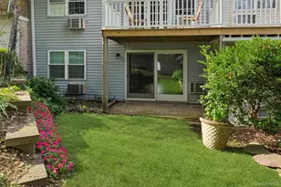 9 Harbour Ln, Oyster Bay, NY 11771 - Photo 10