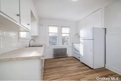824 7th Street, West Babylon, NY 11704 - Photo 6