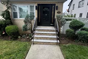 114-28 175th St, Jamaica, NY 11434 - Photo 2