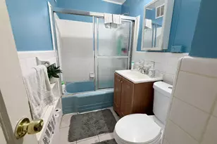 30-59 82nd St, East Elmhurst, NY 11370 - Photo 10