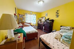 30-59 82nd St, East Elmhurst, NY 11370 - Photo 8